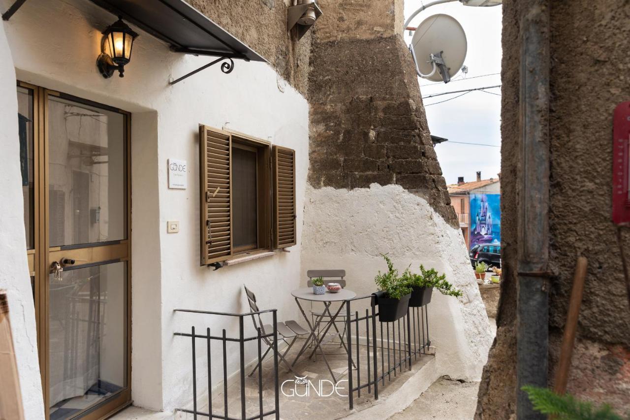 La Casa Contadina Nel Paese Delle Fiabe Apartamento Roccalvecce Exterior foto